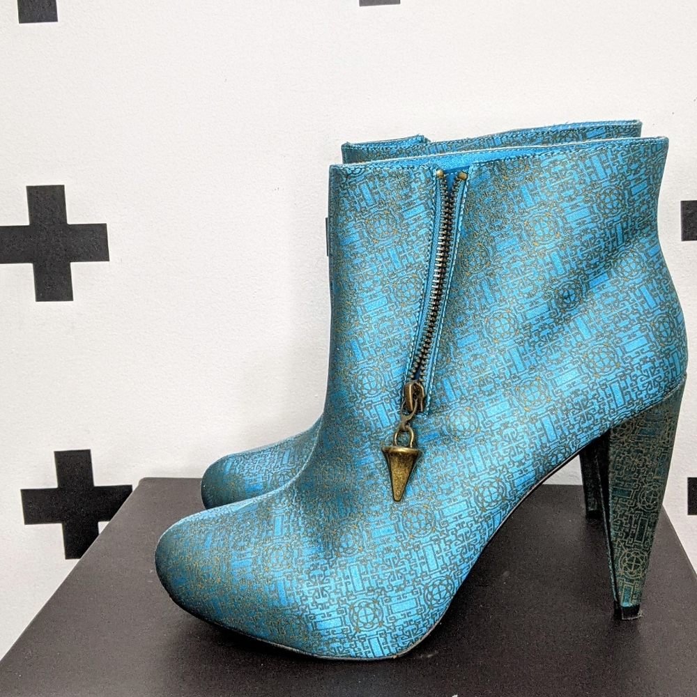Christian Siriano booties